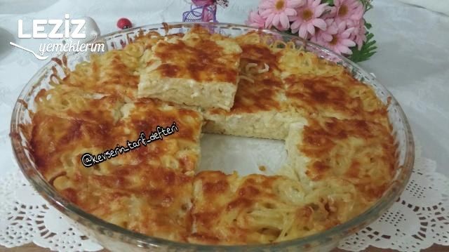 Fırında Beşamel Soslu Nefis Makarna