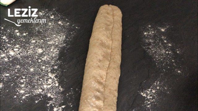 Tam Buğday Unundan Yulaflı Baget