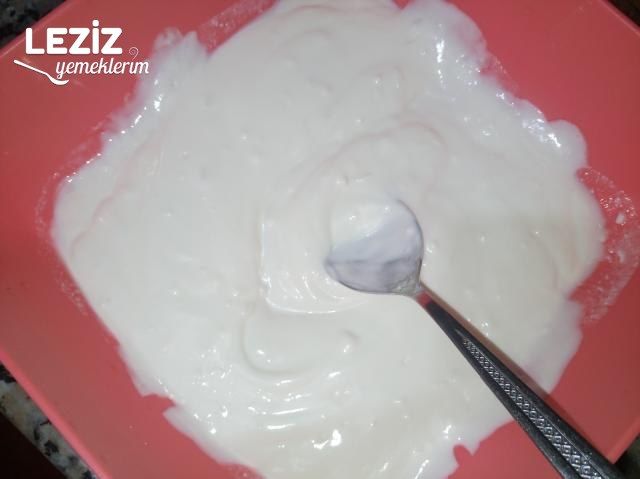 Közlenmiş Kırmızı Biber Mezesi