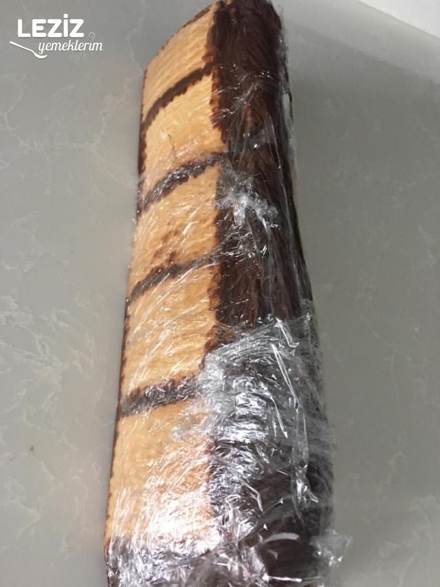 Muzlu Çikolatalı Üçgen Pasta Nasıl Yapılır