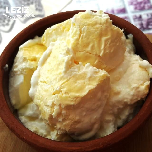 Kaymaklı Yoğurt Yapımı