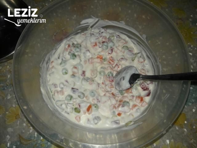 Amerikan Salatası Tarifi