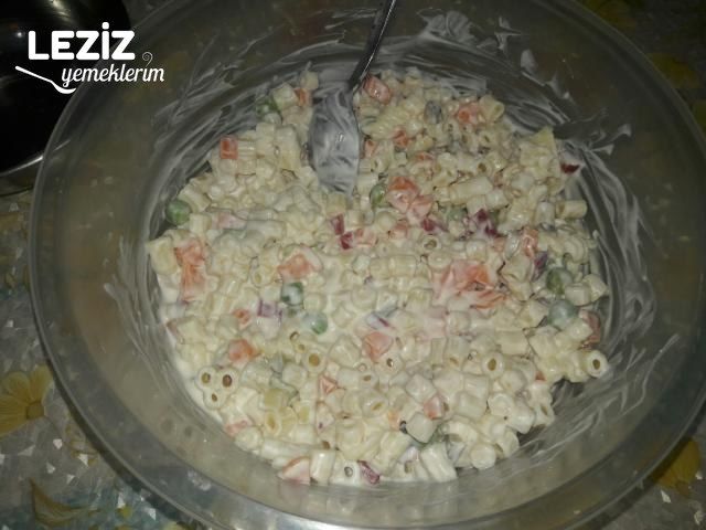 Amerikan Salatası Tarifi