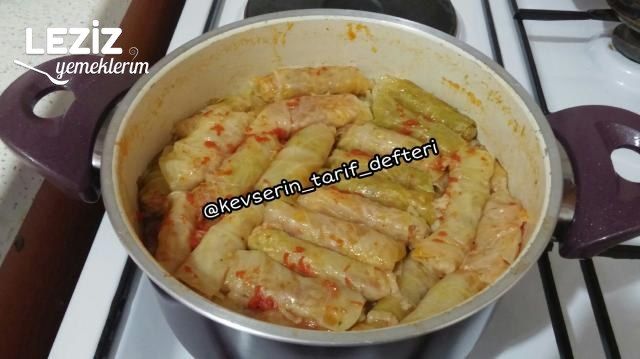 Nefis Kıymalı Lahana Sarması Tarifi