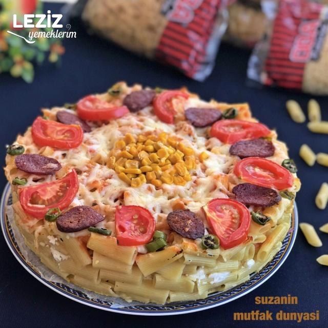 Makarna Pizzası