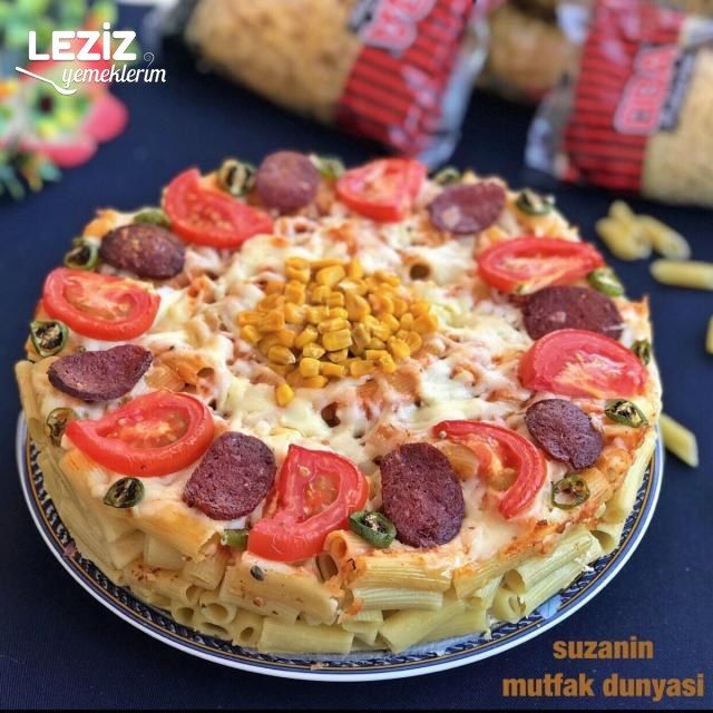 Makarna Pizzası