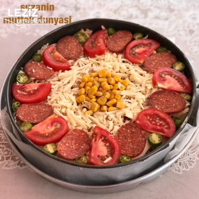 Makarna Pizzası