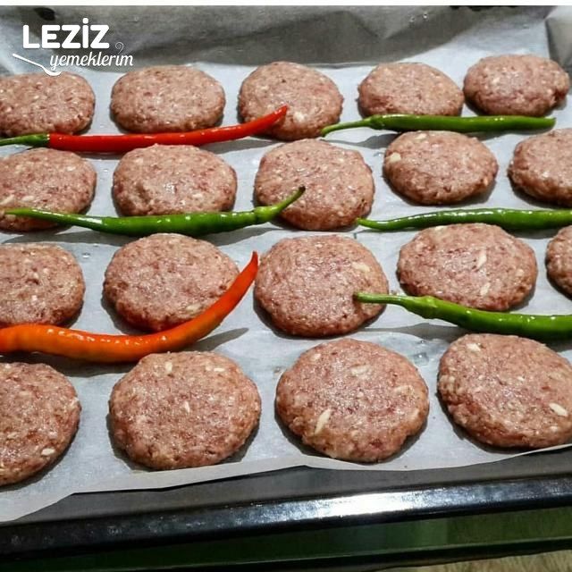 Kaşarlı Nefis Mi Nefis Fırında Köfte