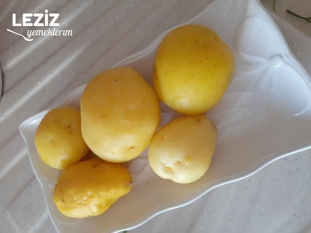 Pratik Patates Salatası