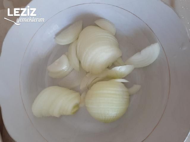 Pratik Patates Salatası