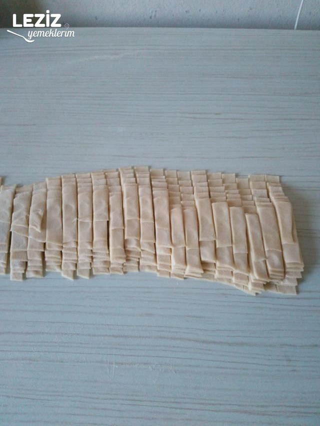 Çorbalık Kesme Hamur Nasıl Yapılır