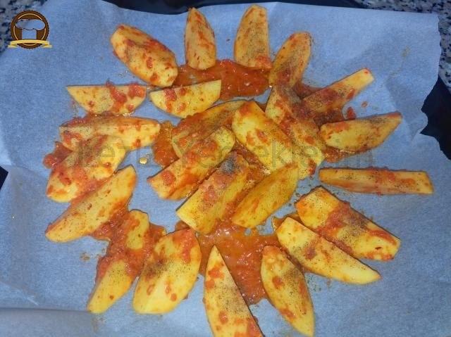 Şipşak Fırında Enfes Baharatlı Patates