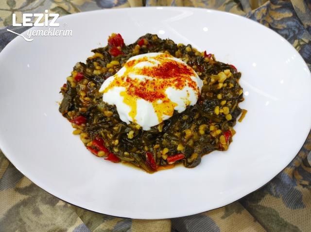 Sarımsaklı Yoğurtlu Bulgurlu Ispanak