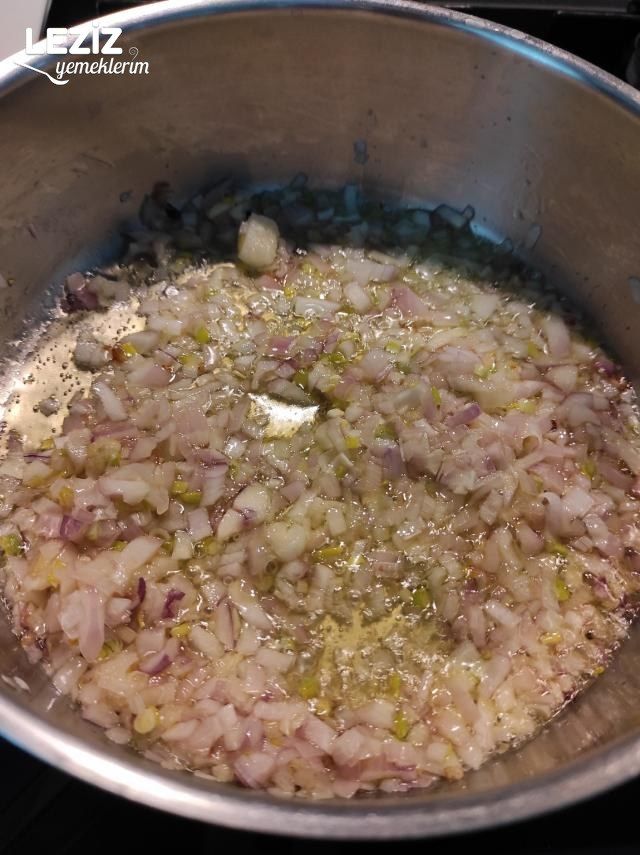 Sarımsaklı Yoğurtlu Bulgurlu Ispanak