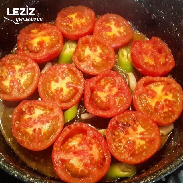 Çok Pratik Kahvaltılık Domates