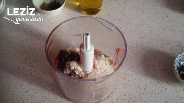 Kahvaltıya Acuka Tarifi