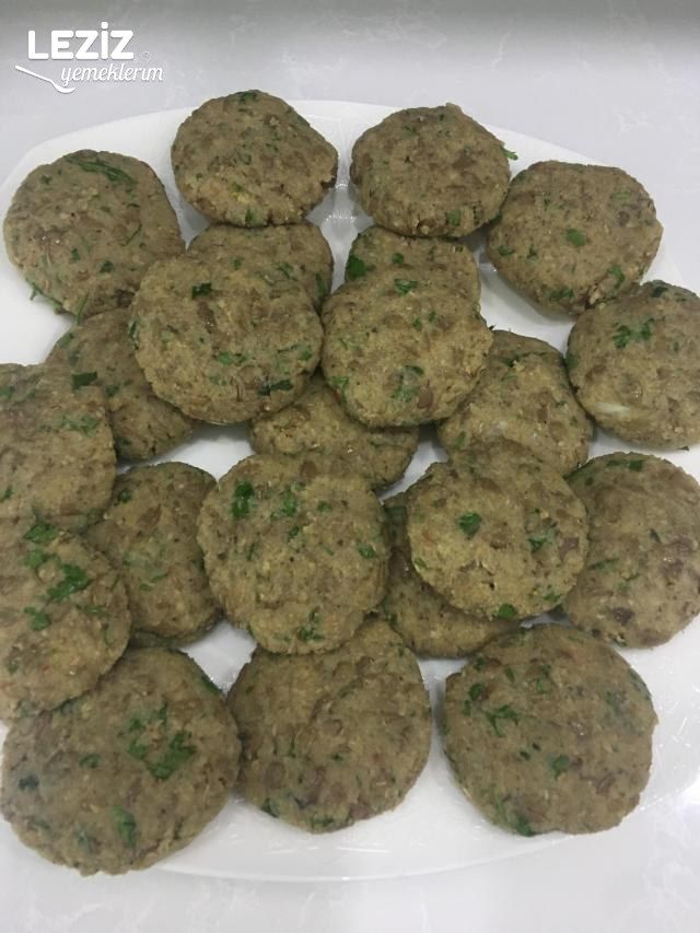 Yeşil Mercimek Köftesi