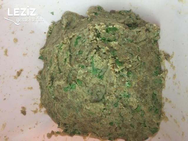 Yeşil Mercimek Köftesi