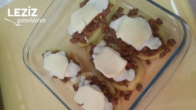 Beşamelli Patates Oturtması