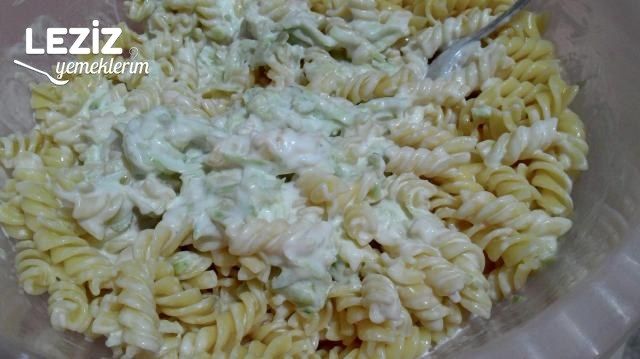 Makarna Salatası (Harika Lezzet)