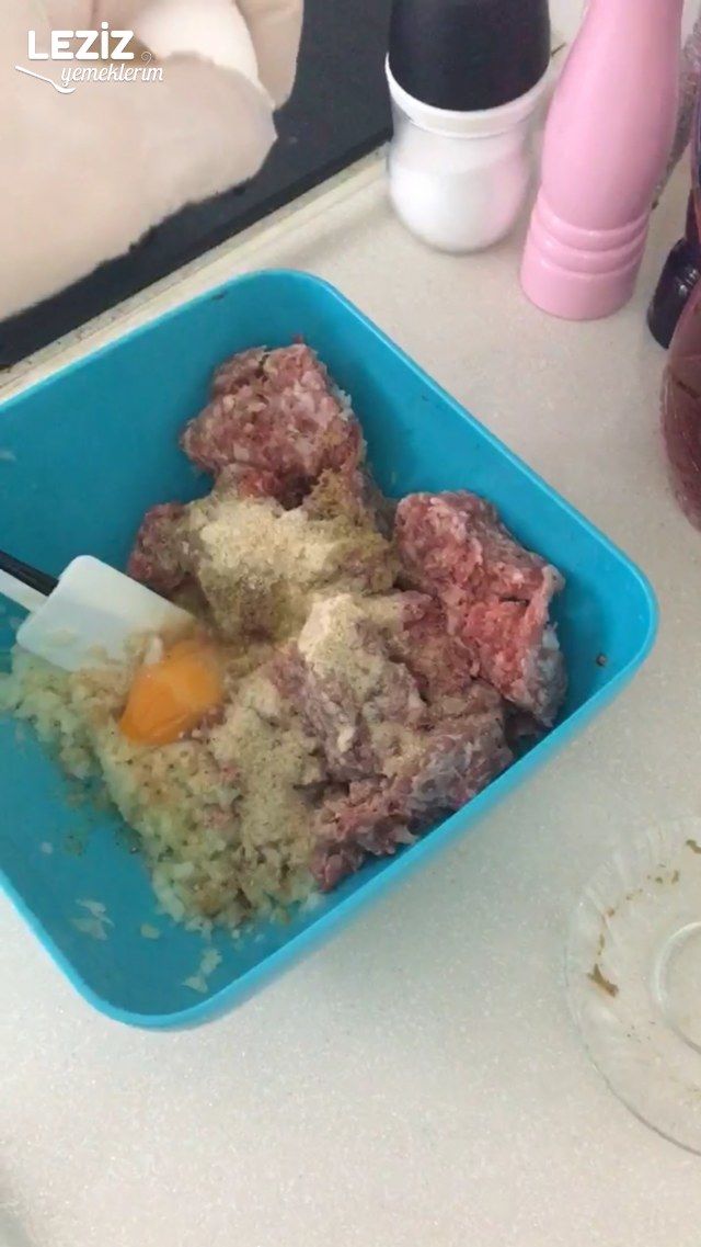 Mis Gibi Anne Köftesi