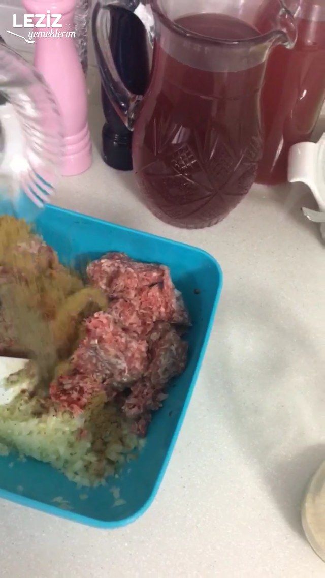 Mis Gibi Anne Köftesi