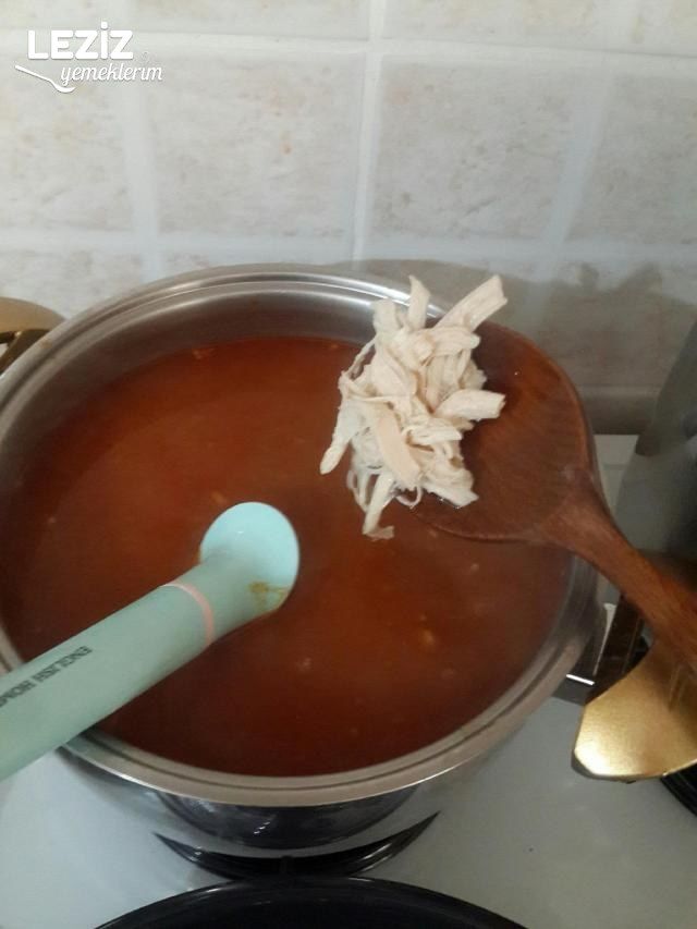 Paça Tadında Tavuk Çorbası