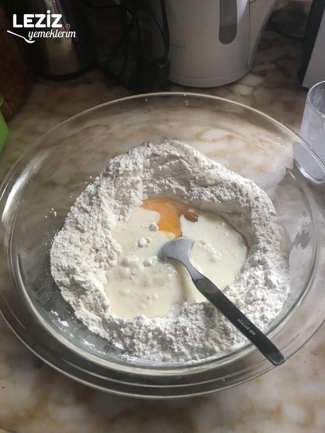 Bademli Brioche Poğaça