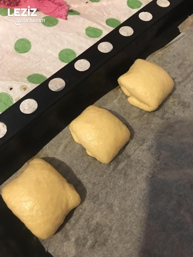 Bademli Brioche Poğaça