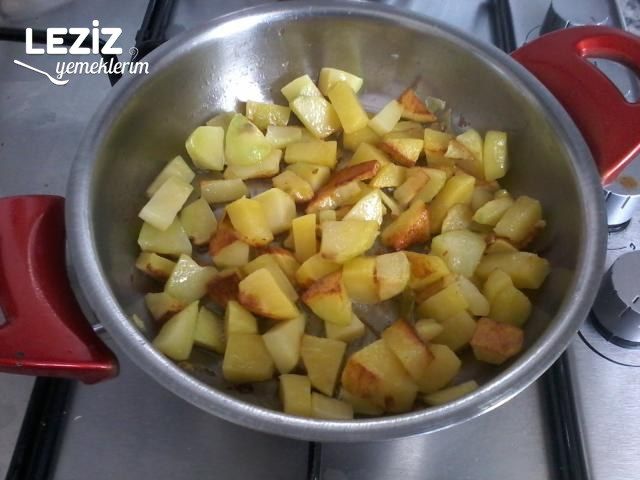 Patatesli Yumurta Tarifi