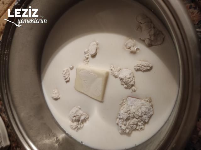 Kedidilli  Çikolatalı Pasta (Çok Lezzetli)