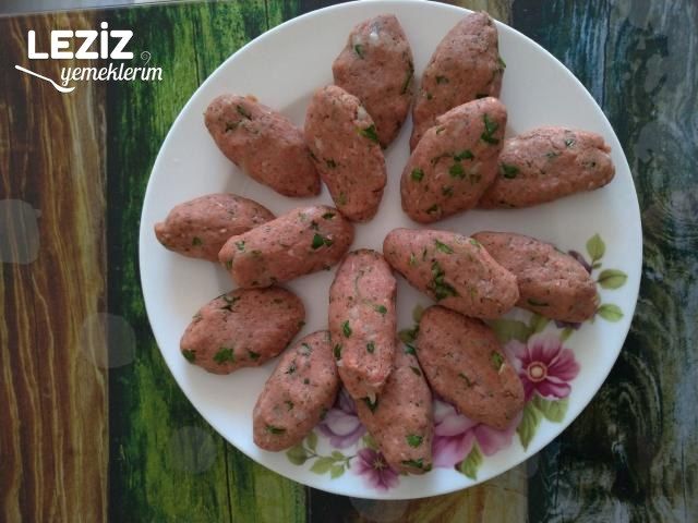 Fırında Patatesli Köfte (Mutlaka Deneyin)