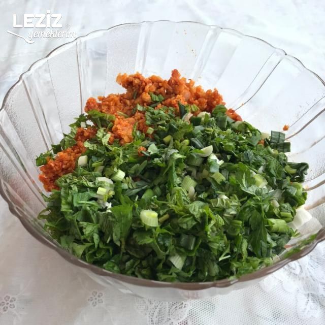 Kek Kalıbında Mercimek Köftesi