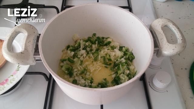 Domatesli Pilav (Tam Tadında)