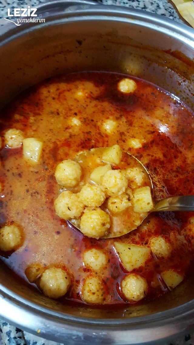 Bulgur Köfteli Patatesli Yemek