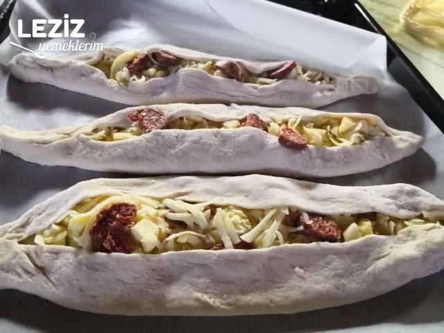 İçli Pide Nasıl Yapılır