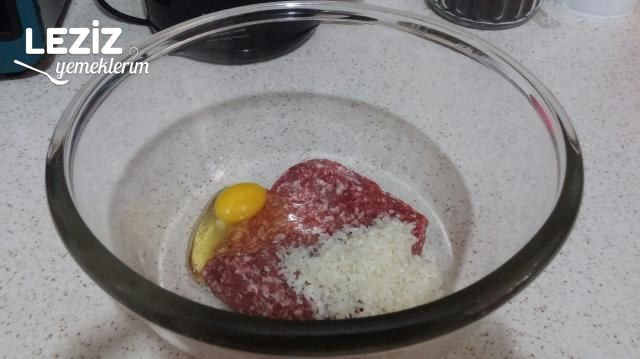 Nefis Ekşili Sulu Köfte Tarifi