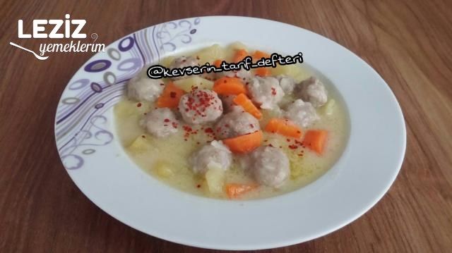 Nefis Ekşili Sulu Köfte Tarifi