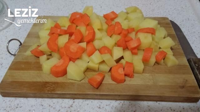 Nefis Ekşili Sulu Köfte Tarifi