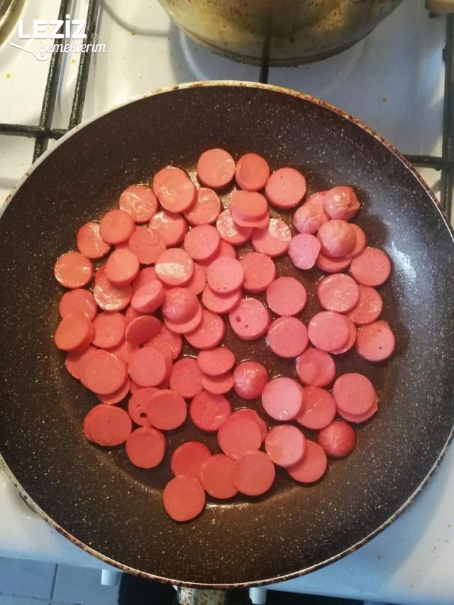 Sosisli Yumurta Tarifi