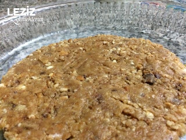 Limon Soslu İrmik Tatlısı