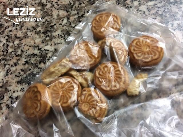 Limon Soslu İrmik Tatlısı