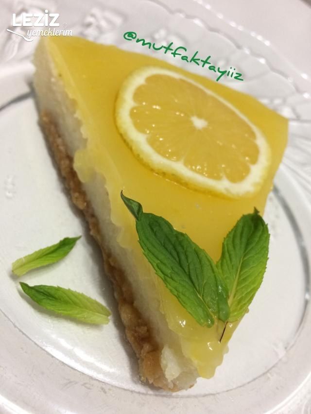 Limon Soslu İrmik Tatlısı