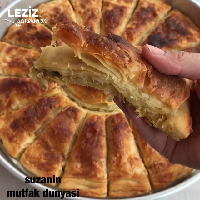 Pırasalı Arnavut Böreği