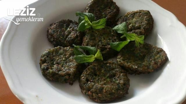 Mutfak Robotunda Yeşil Omlet