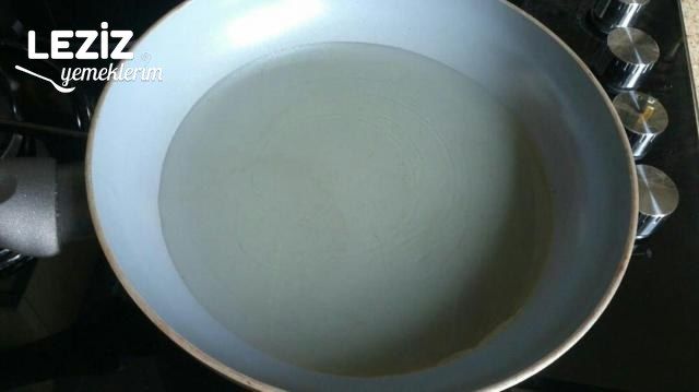 Mutfak Robotunda Yeşil Omlet