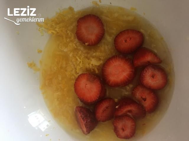 Çilekli Limonata Tarifi
