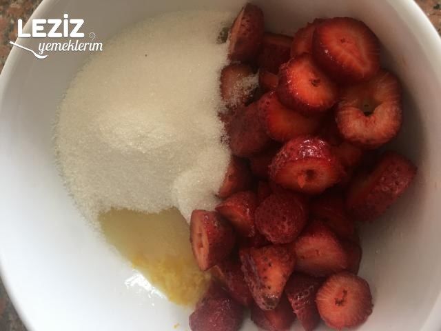 Çilekli Limonata Tarifi