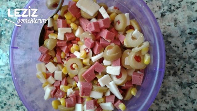 Pizza Poğaça Tarifi (Tüm Detaylarıyla)