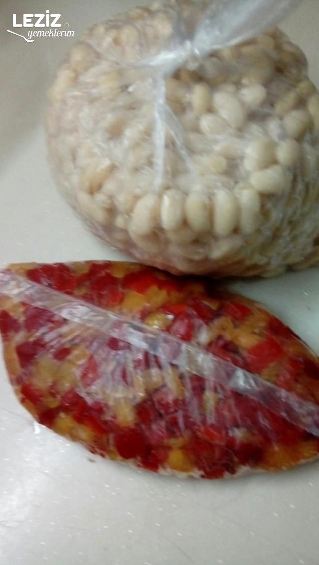 Dedenin Özel Sucuklu Kuru Fasulyesi